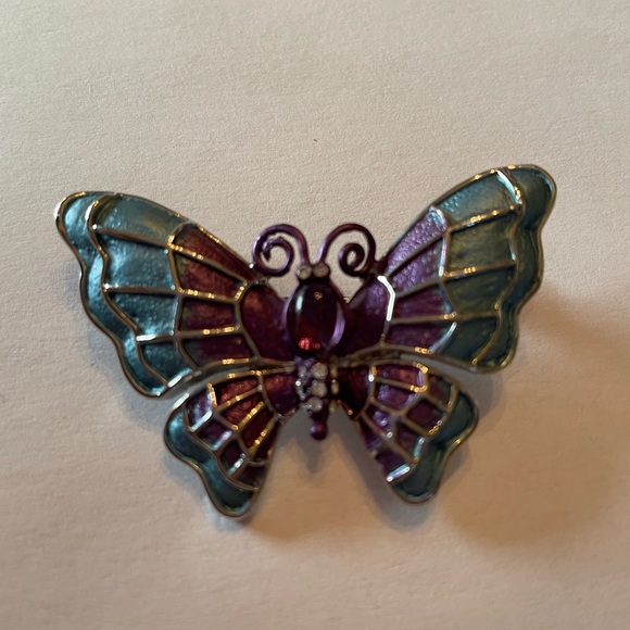 Colourful butterfly pin - Picture 4 of 5